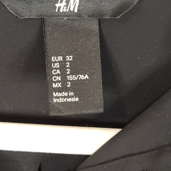 H&M Long Sleeve Blouse Top Button Down Size 2 - Picture 5 of 8